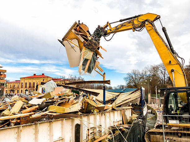 Best Construction Debris Removal  in Castle Shannon, PA